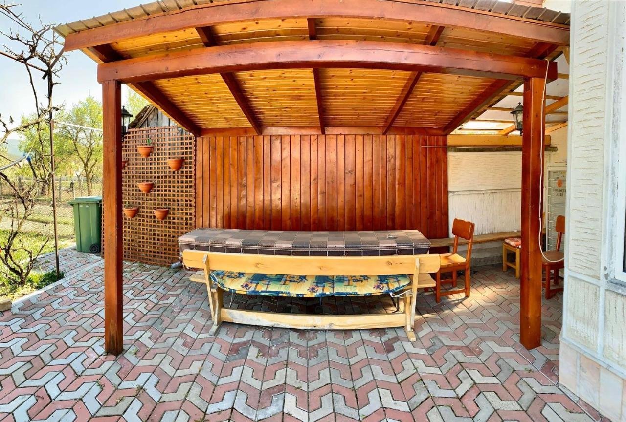 Casa Debora Hotel ฮาเซก ภายนอก รูปภาพ