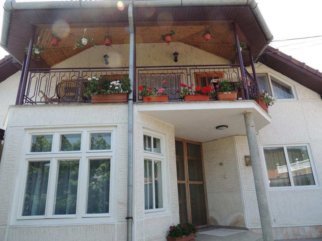 Casa Debora Hotel ฮาเซก ภายนอก รูปภาพ